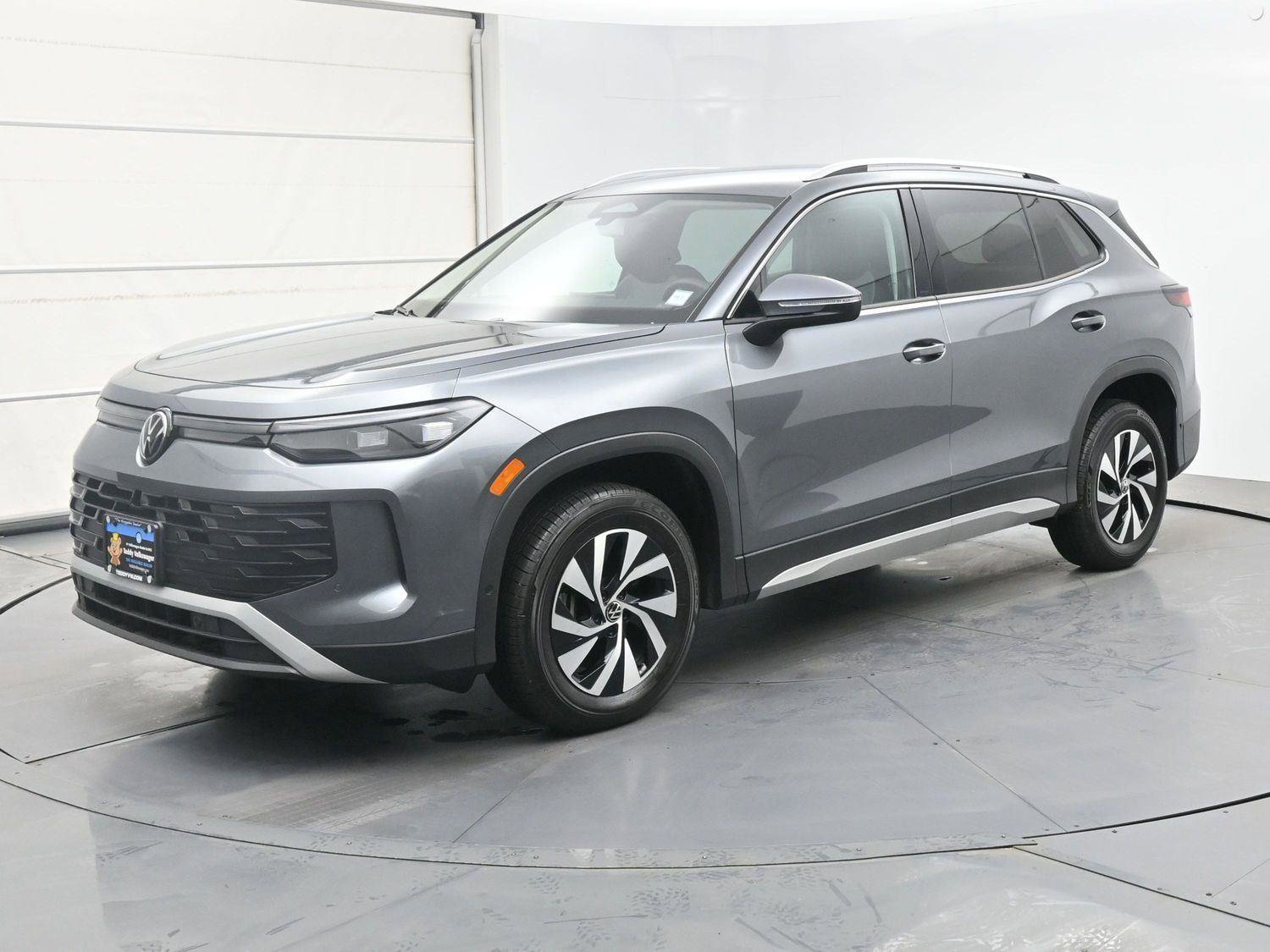 Certified 2025 Volkswagen Tiguan S