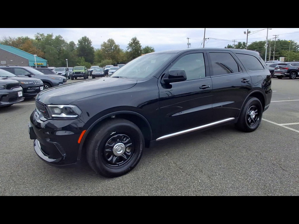 Used 2025 Dodge Durango AWD w/ Technology Group image 4