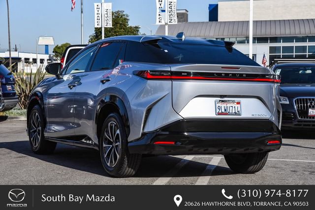 Used 2024 Lexus RZ 300e Premium w/ Accessory Package (Z1) image 6