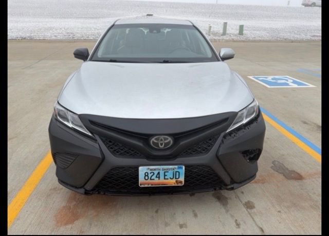 Used 2018 Toyota Camry SE image 7