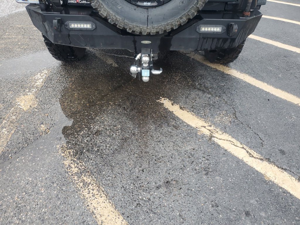 Used 2015 Jeep Wrangler Sport AWD/4WD image 5