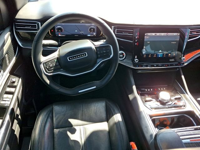Used 2022 Jeep Wagoneer Series III w/ Premium Group I image 16