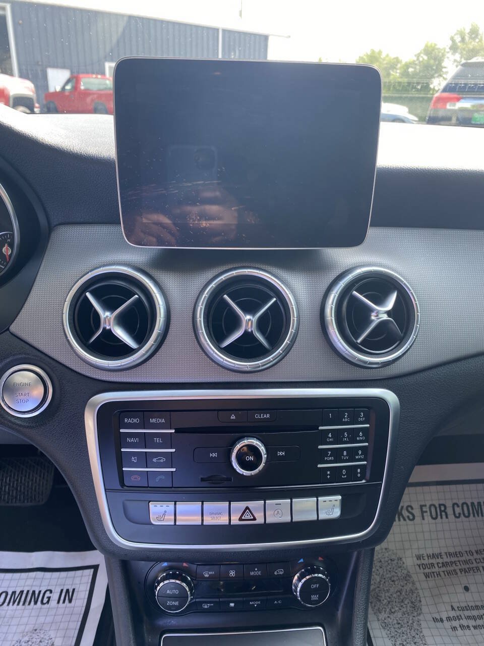Used 2019 Mercedes-Benz CLA 250 4MATIC image 9