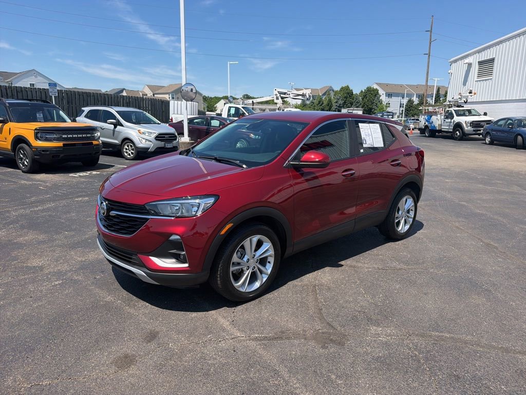 Used 2023 Buick Encore GX Preferred w/ Cold Weather Comfort Package FWD image 3