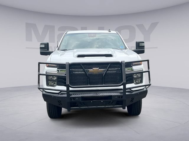 Used 2024 Chevrolet Silverado 2500 LT AWD/4WD image 8