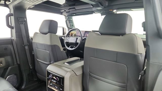 Used 2025 GMC Hummer EV 2X w/ LPO, Sport Package image 28