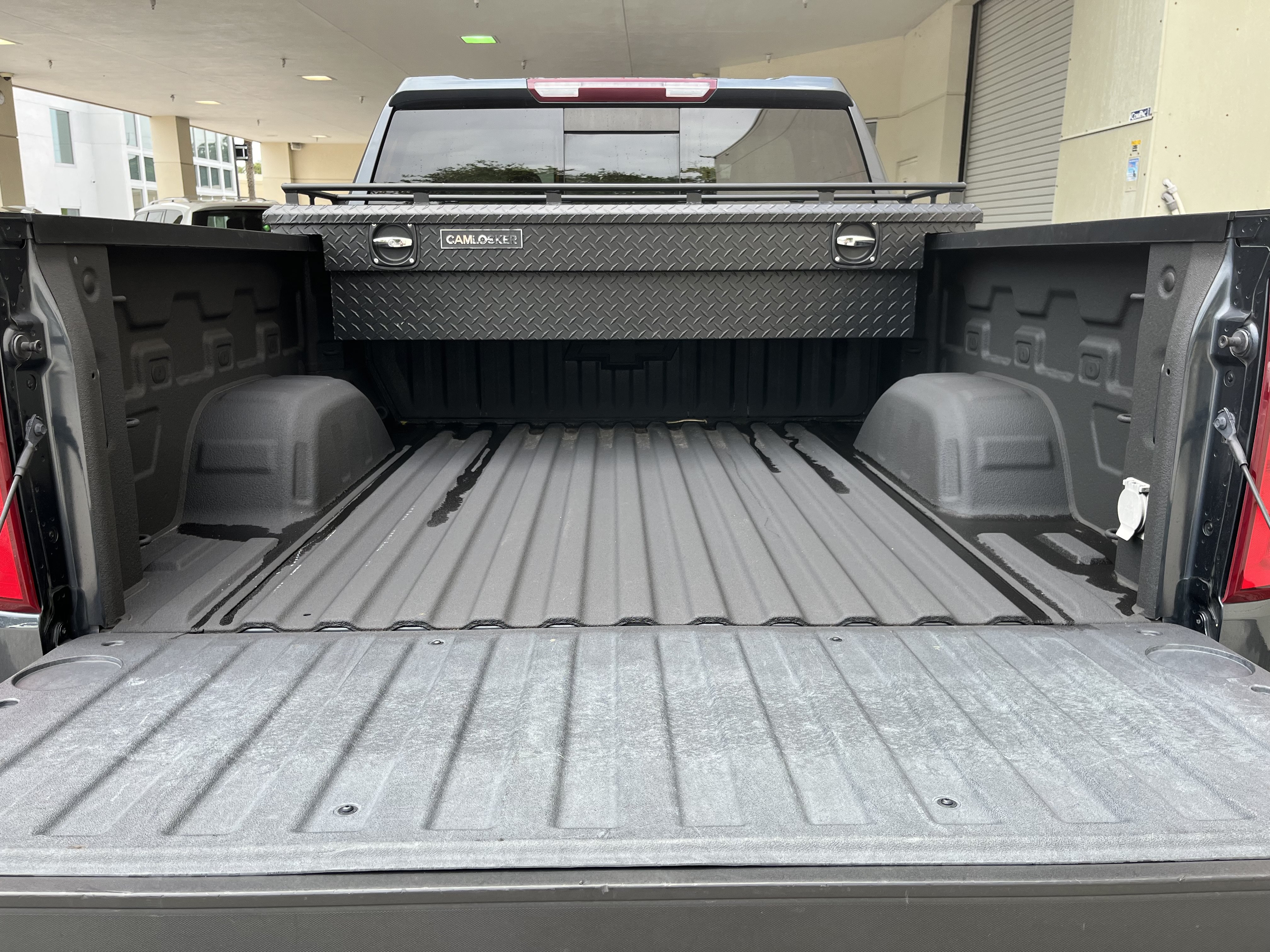 Used 2022 Chevrolet Silverado 1500 LTZ RWD image 19
