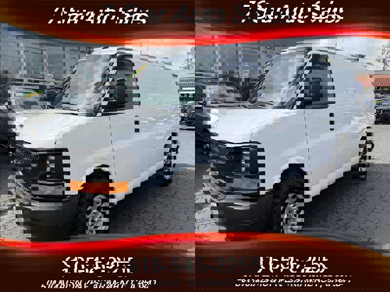 Used 2014 Chevrolet Express 1500 image 3