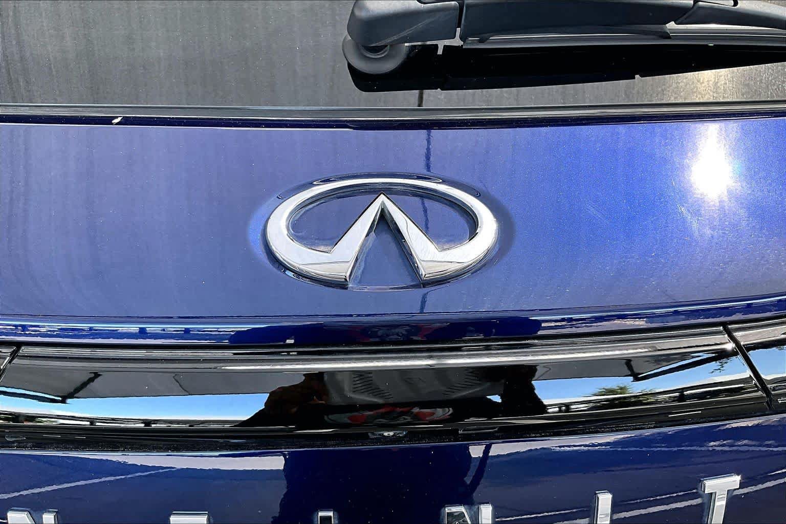 Used 2022 INFINITI QX60 Luxe w/ Cargo Package FWD image 31