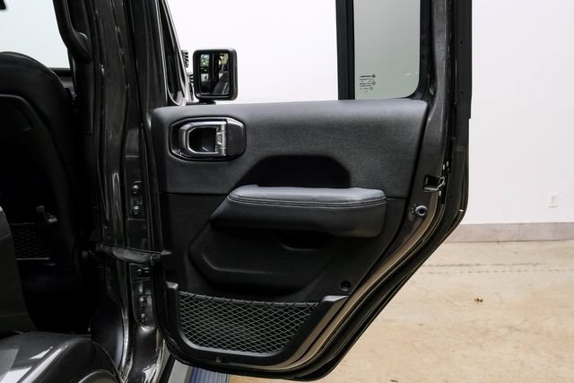 Used 2025 Jeep Wrangler Unlimited Rubicon 392 AWD/4WD image 94