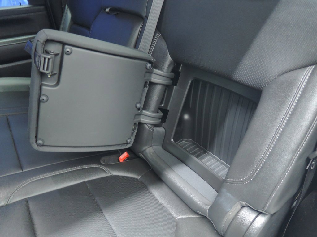 Used 2020 Chevrolet Silverado 2500 LTZ w/ LTZ Plus Package image 32