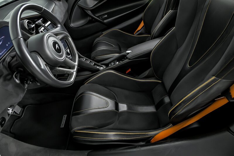 Used 2020 McLaren 720S Spider RWD image 23