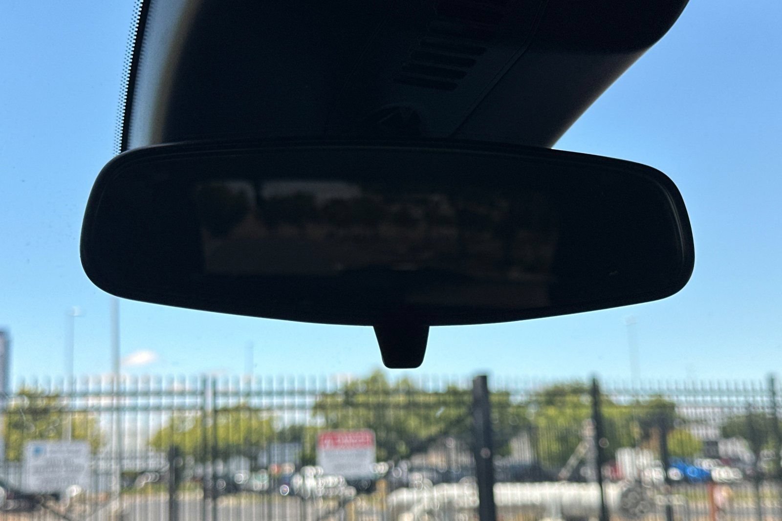 Used 2026 Chevrolet Traverse LT w/ LPO, Floor Liner Package FWD image 23