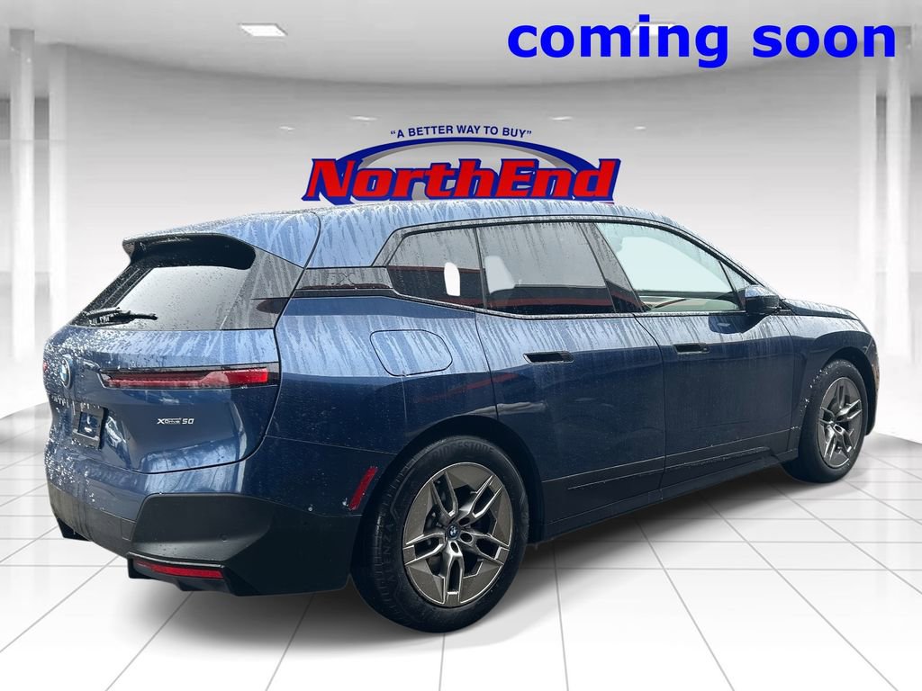 Used 2023 BMW iX xDrive50 w/ Ultimate Package 2 image 3