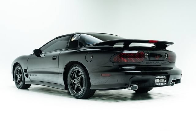 Used 2000 Pontiac Firebird Formula w/ Security Pkg RWD image 18