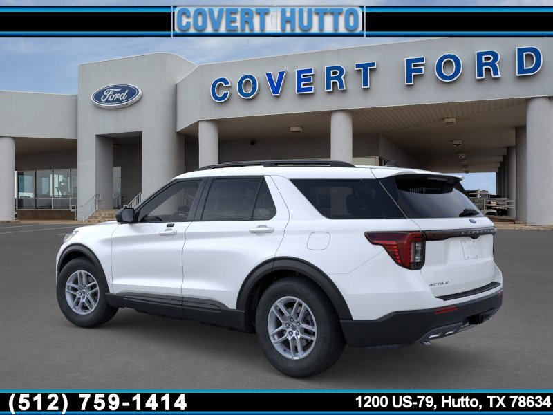 New 2026 Ford Explorer Active w/ Active Comfort Package image 4