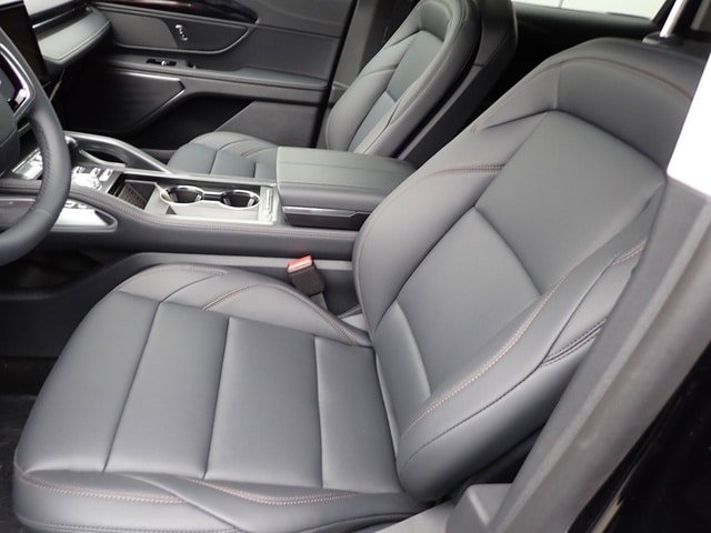 New 2026 Lincoln Nautilus Premier w/ Jet Appearance Package AWD/4WD image 22