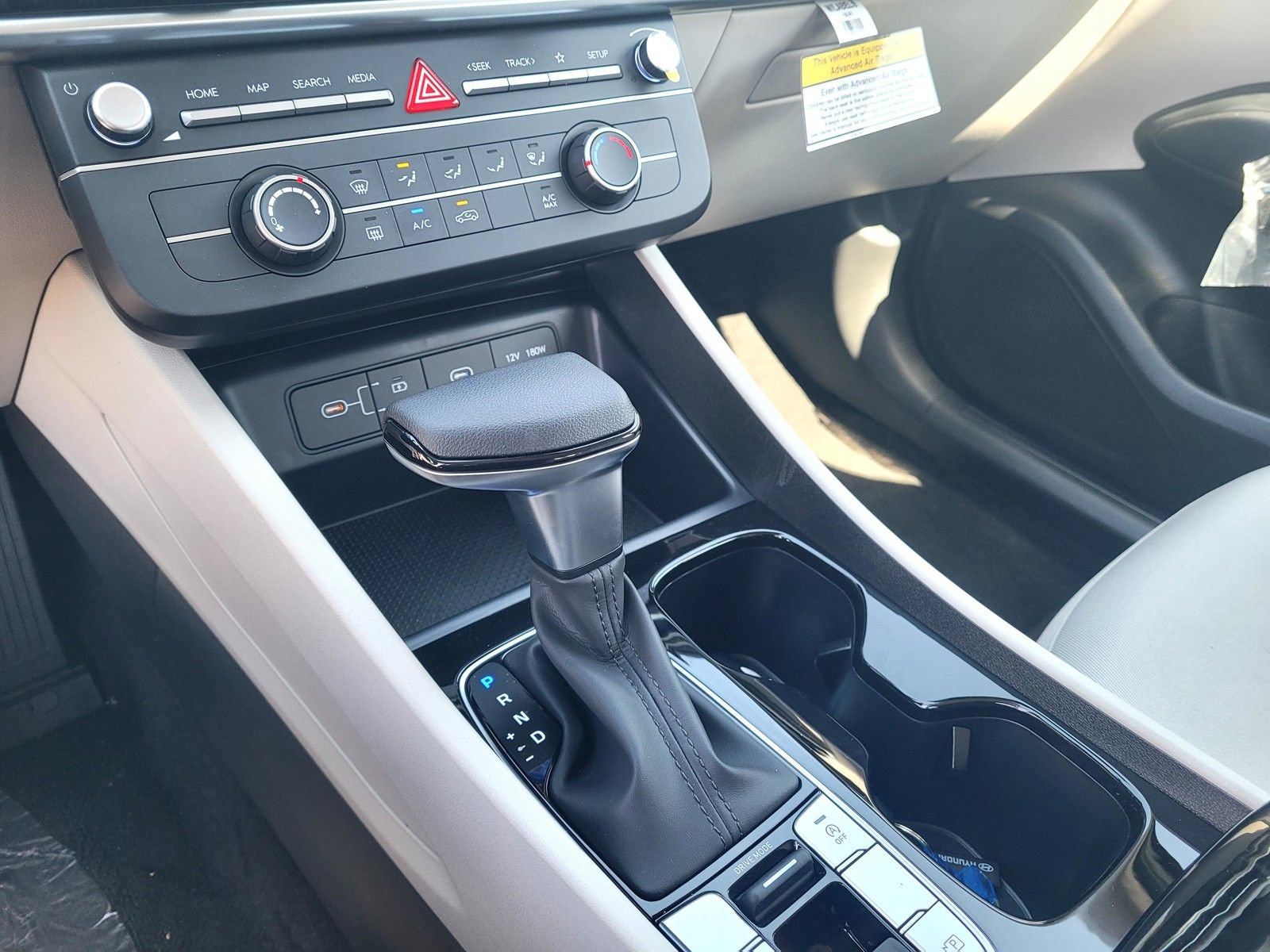 New 2026 Hyundai Tucson SE FWD image 17