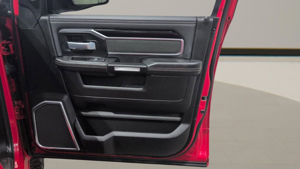 Used 2019 RAM 2500 Laramie AWD/4WD image 23