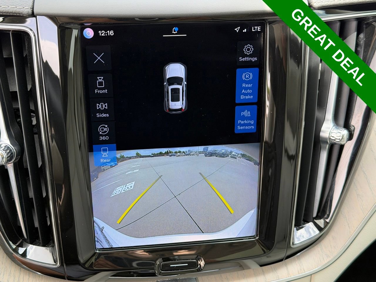 Used 2022 Volvo XC60 T8 Inscription AWD/4WD image 23