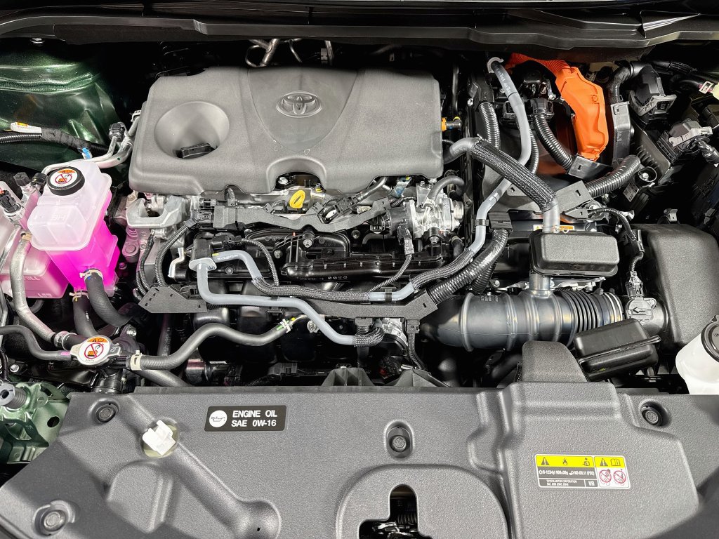 New 2026 Toyota Sienna XLE AWD/4WD image 32