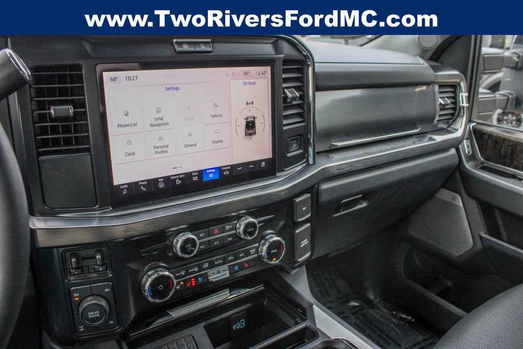 Used 2025 Ford F350 Lariat w/ FX4 Off-Road Package image 19