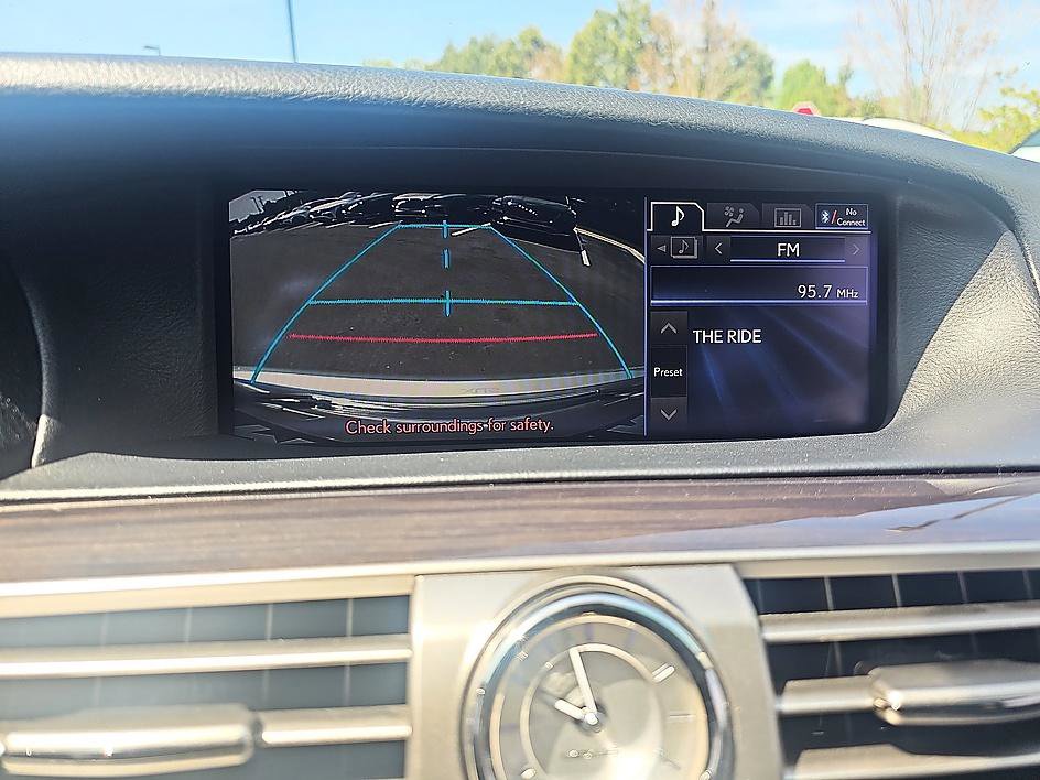 Used 2014 Lexus LS 460 w/ Comfort Package image 28