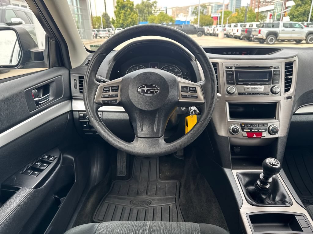 Used 2014 Subaru Outback 2.5i AWD/4WD image 13
