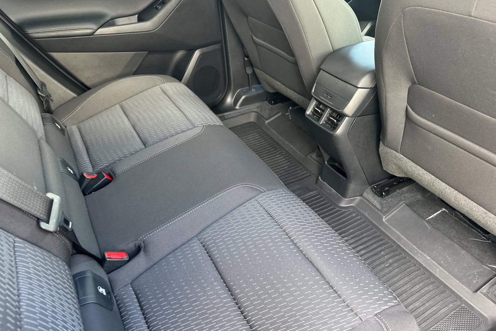 Used 2026 Chevrolet Equinox LT w/ LPO, Floor Liner Package image 18