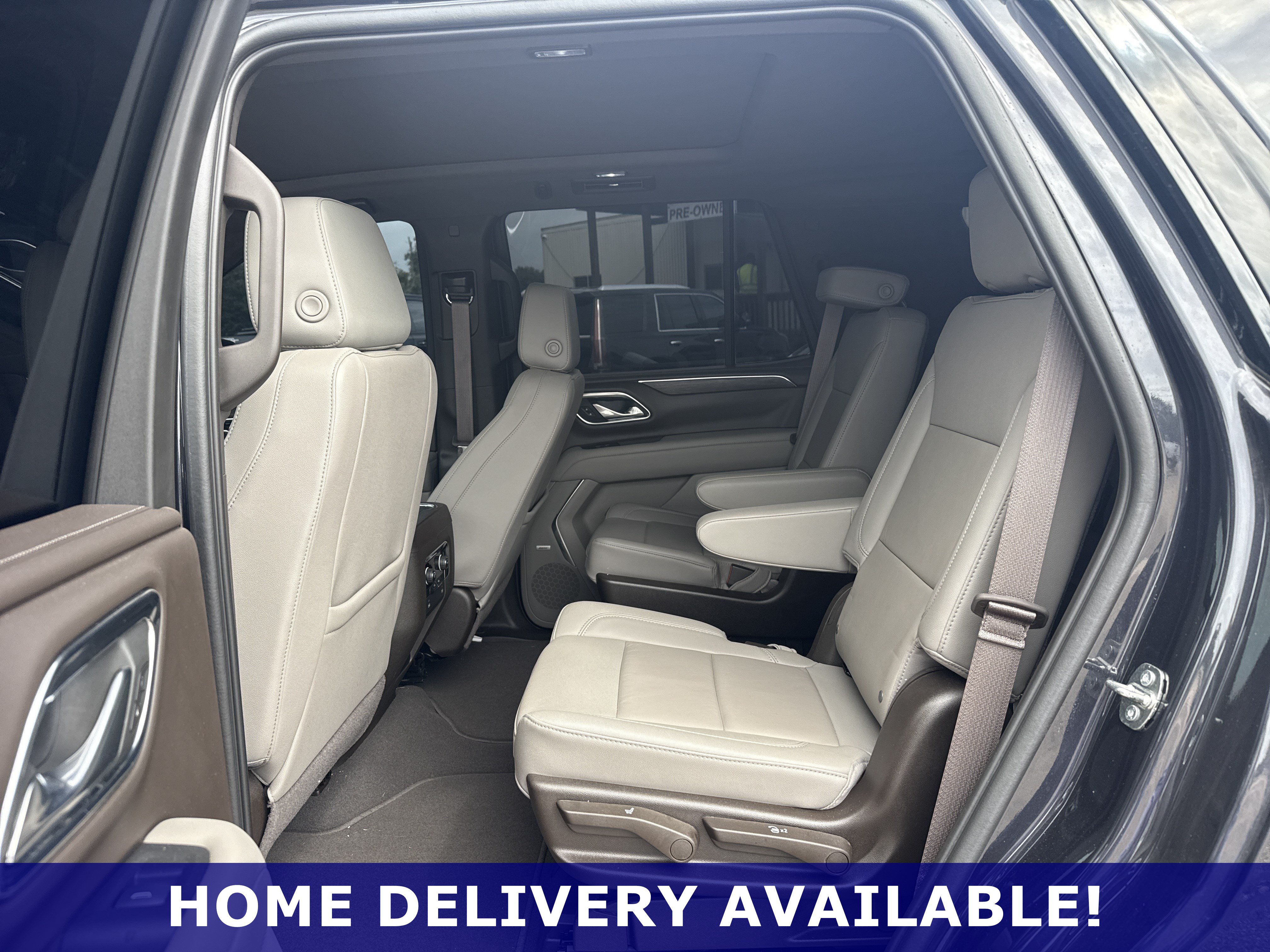 Used 2023 Chevrolet Tahoe Z71 AWD/4WD image 16