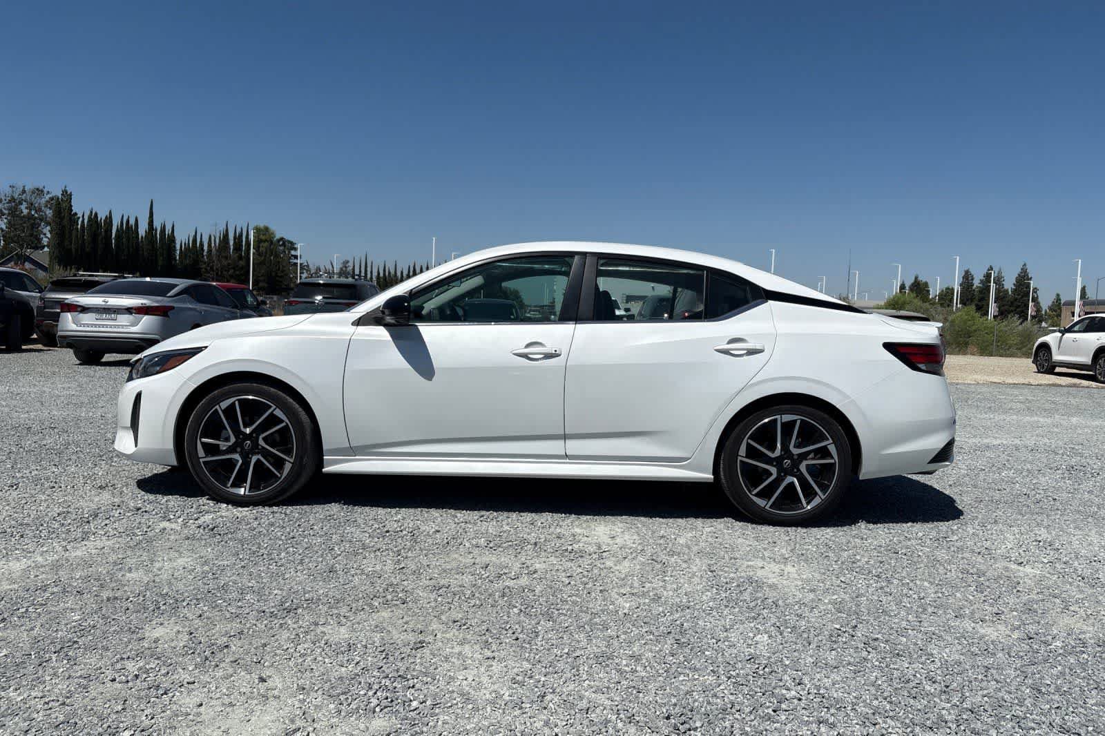 Certified 2025 Nissan Sentra SR w/ SR Premium Package FWD image 6