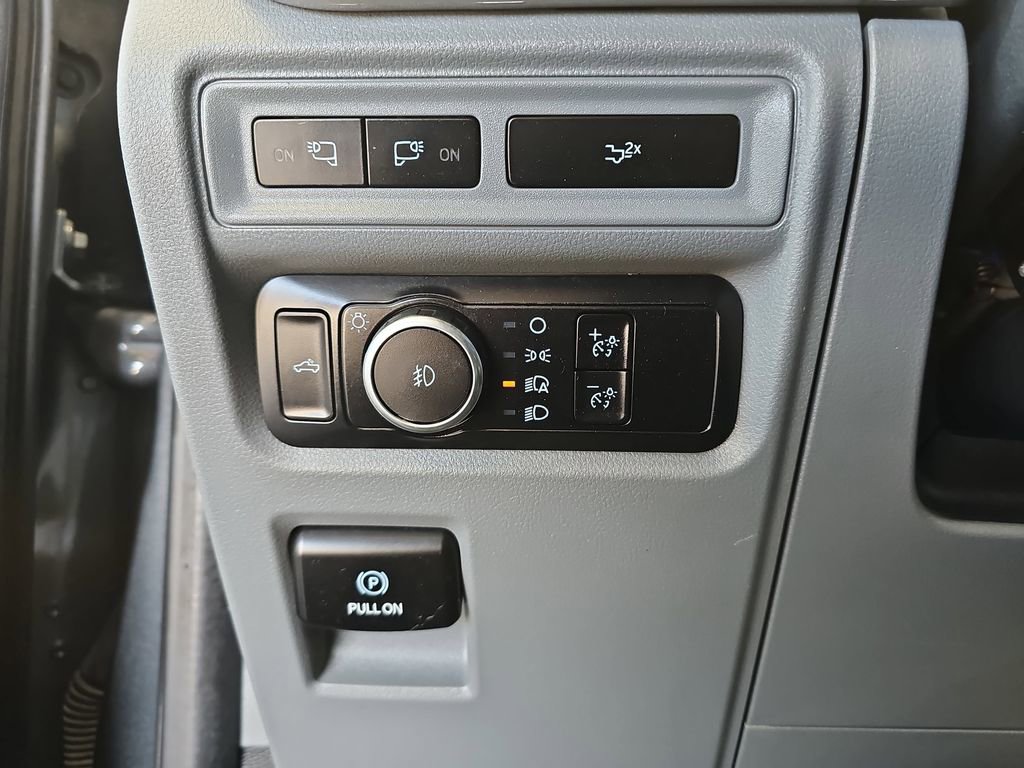 Used 2022 Ford F150 XLT w/ Equipment Group 302A High image 24