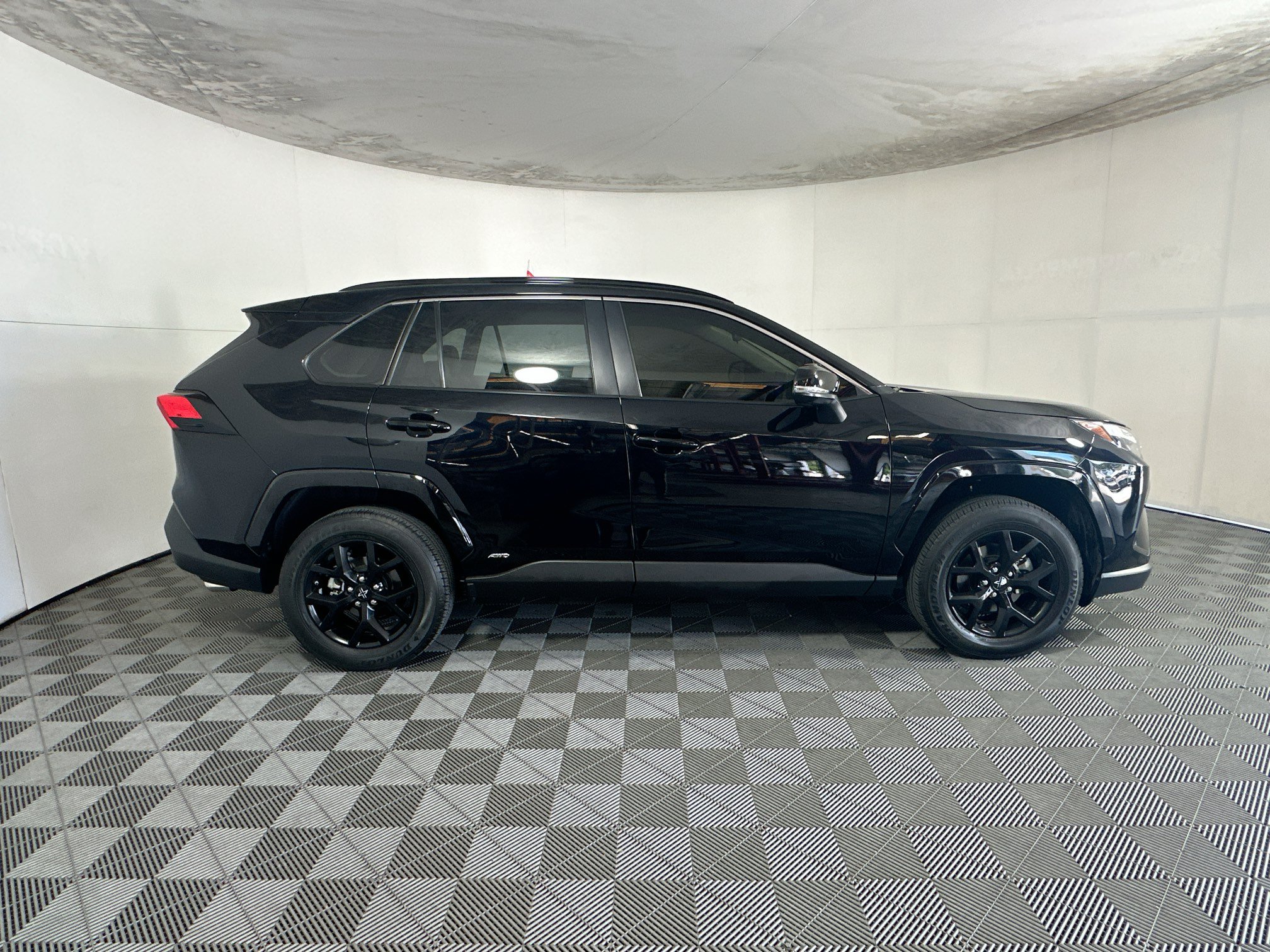 Certified 2024 Toyota RAV4 XLE w/ Convenience Package AWD/4WD image 2