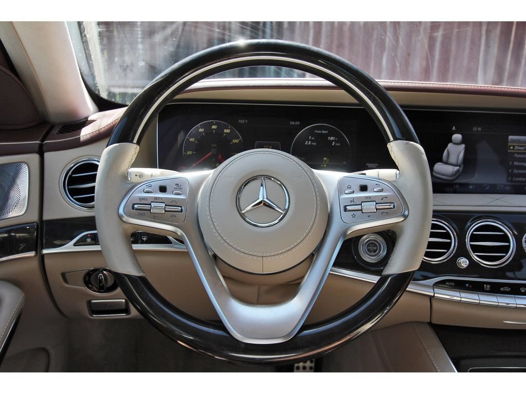 Used 2019 Mercedes-Benz S 560 Sedan image 16