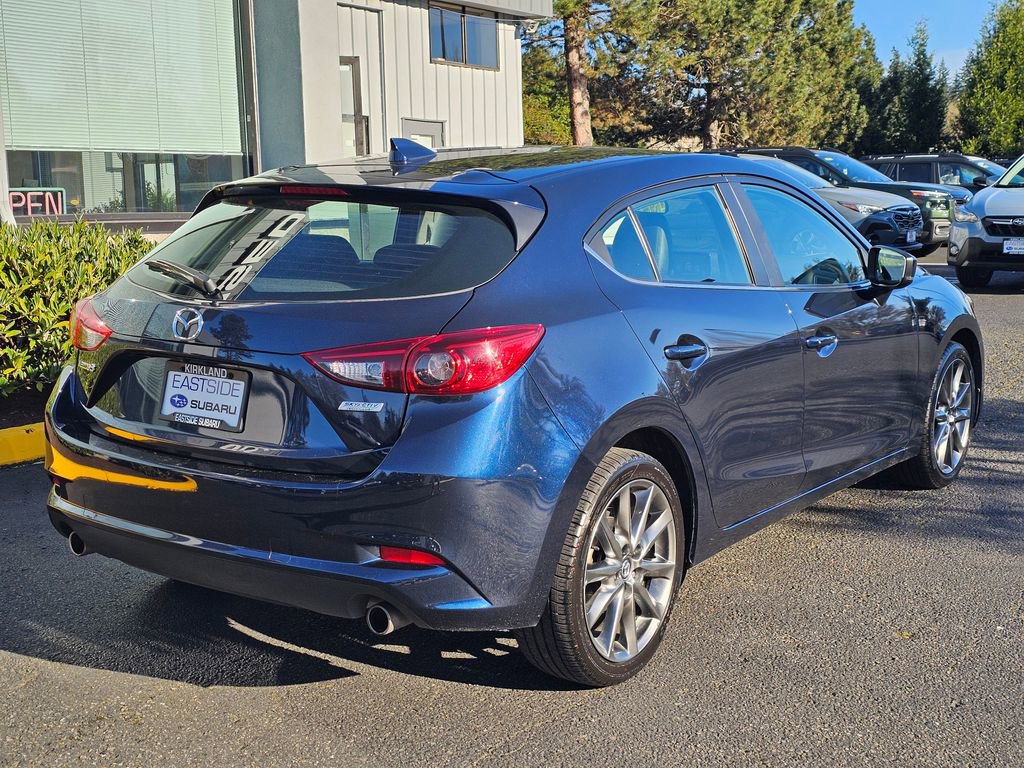 Used 2018 MAZDA MAZDA3 Touring image 7