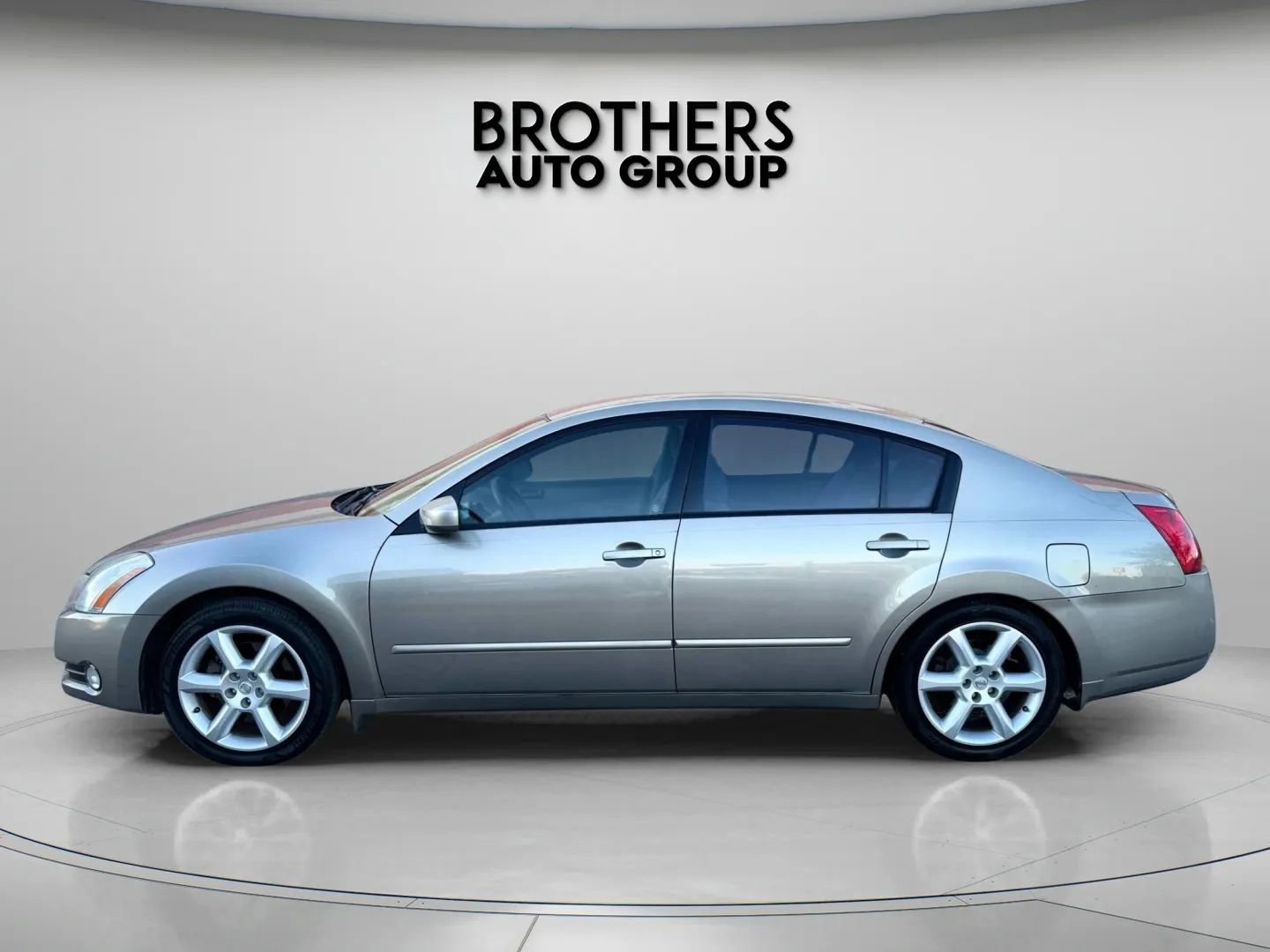 Used 2004 Nissan Maxima 3.5 SE w/ Premium Audio Pkg image 11