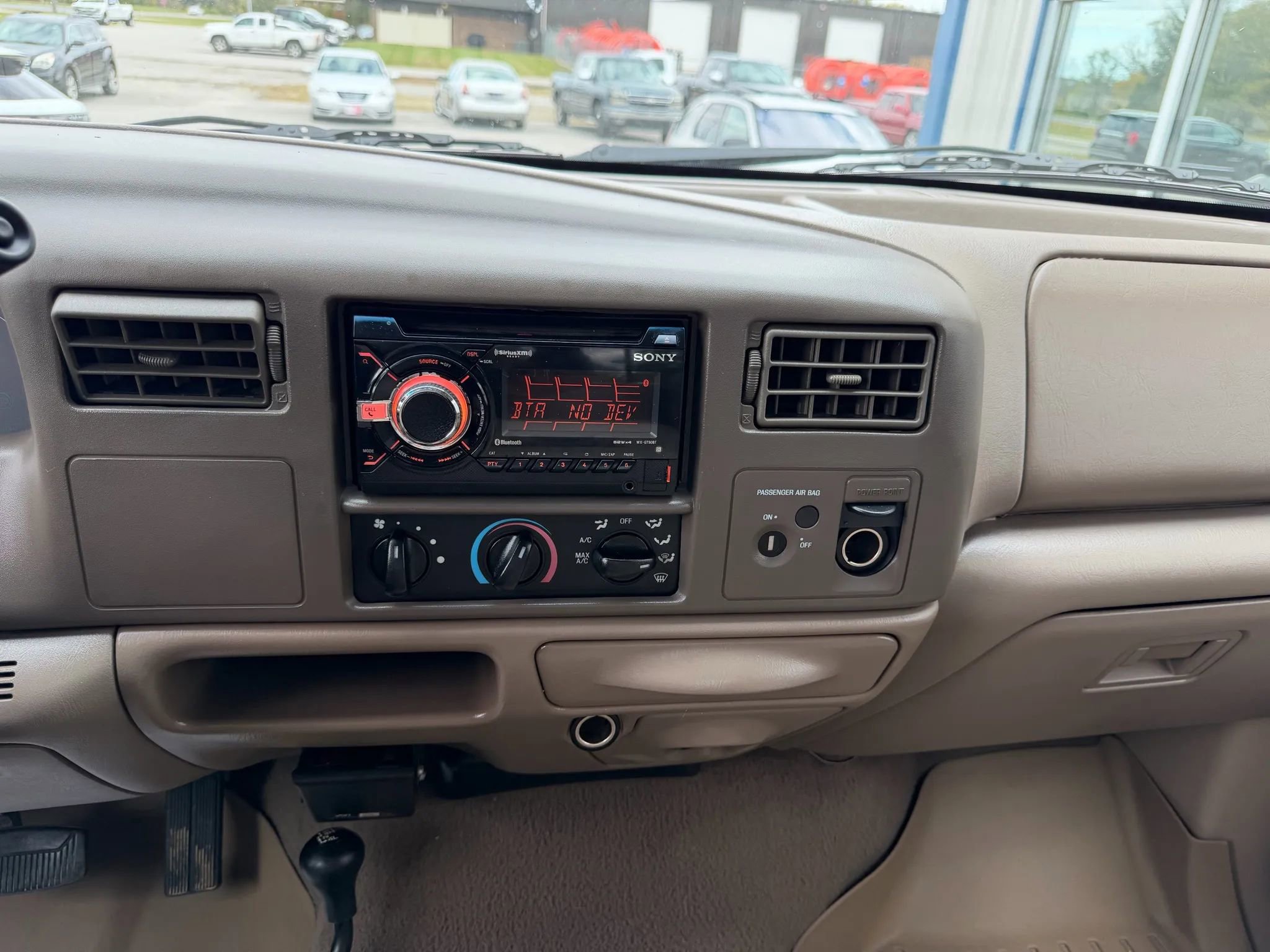 Used 2001 Ford F250 4x4 SuperCab Super Duty image 10