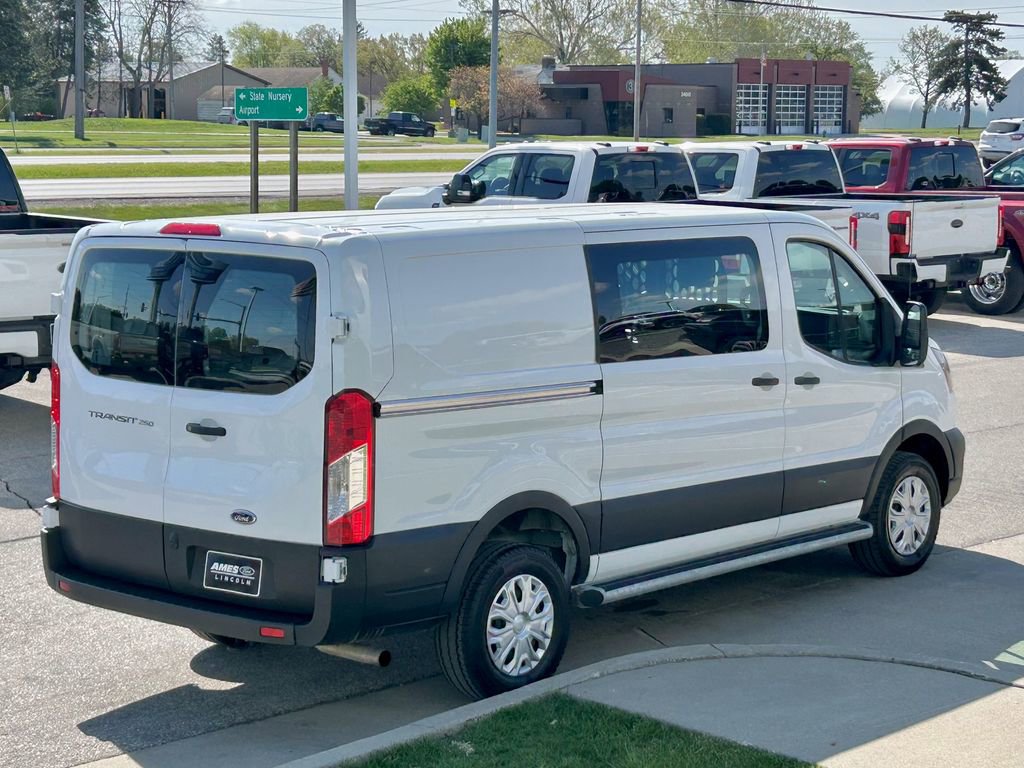 Used 2025 Ford Transit 250 Low Roof w/ Exterior Upgrade Package RWD image 7