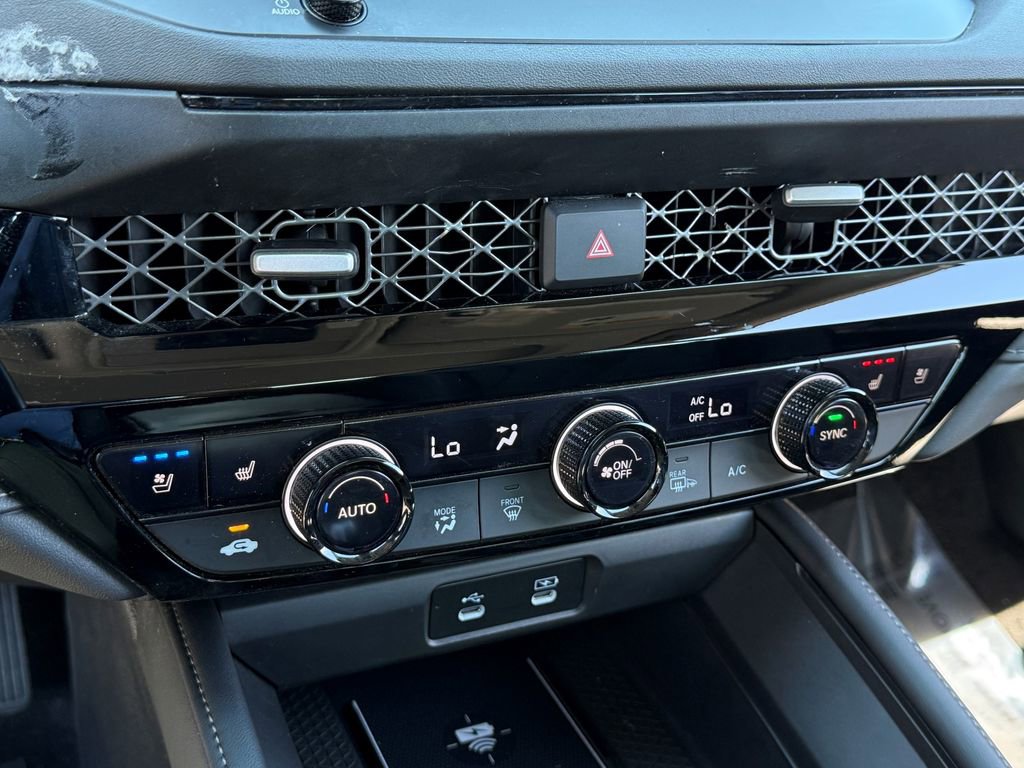 Used 2023 Honda Accord Touring image 25