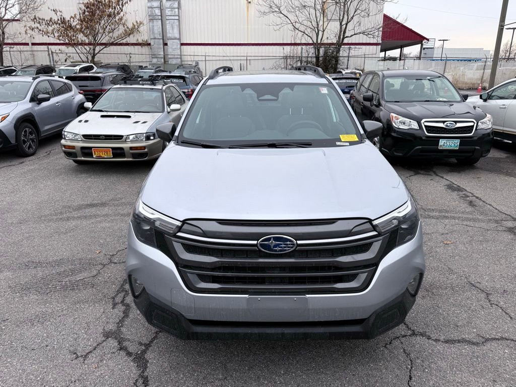 Certified 2025 Subaru Forester Premium image 2