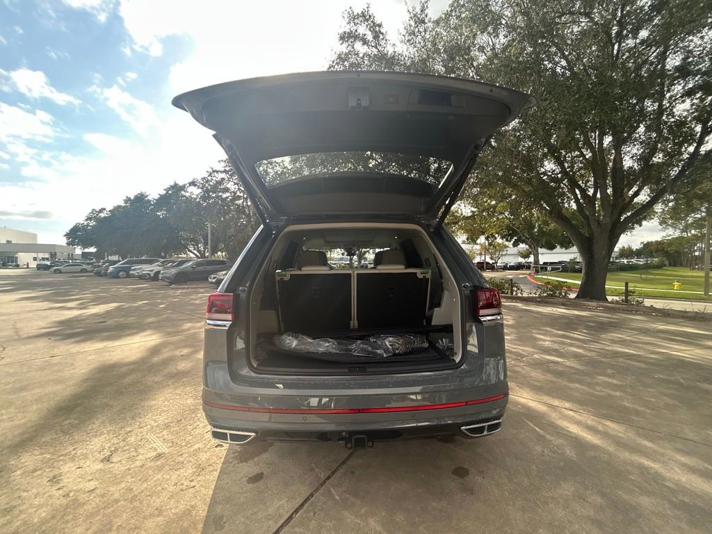 New 2026 Volkswagen Atlas SEL Premium R-Line image 43