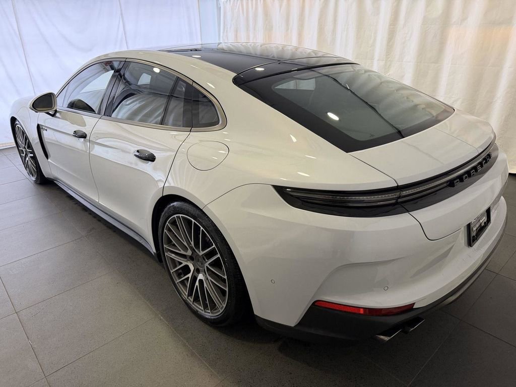 Used 2025 Porsche Panamera Turbo AWD/4WD image 3