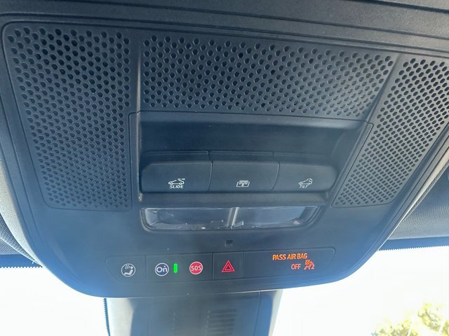 New 2025 GMC Terrain Elevation w/ Elevation Premium Package image 31