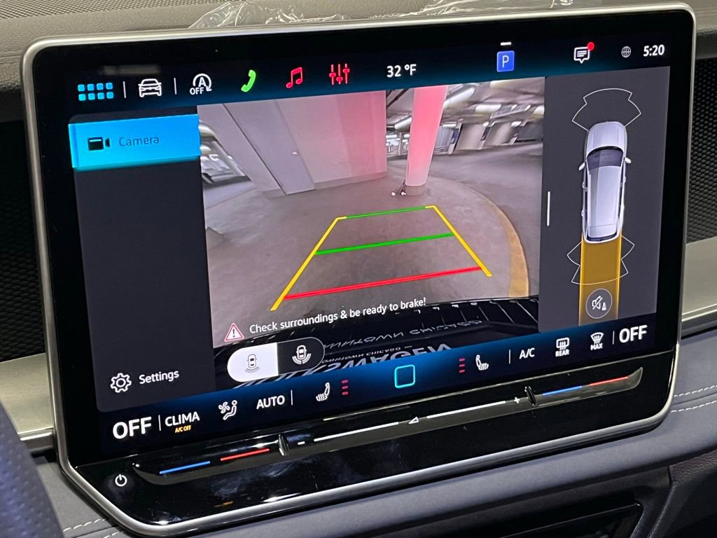 New 2026 Volkswagen Tiguan SE R-Line FWD image 30