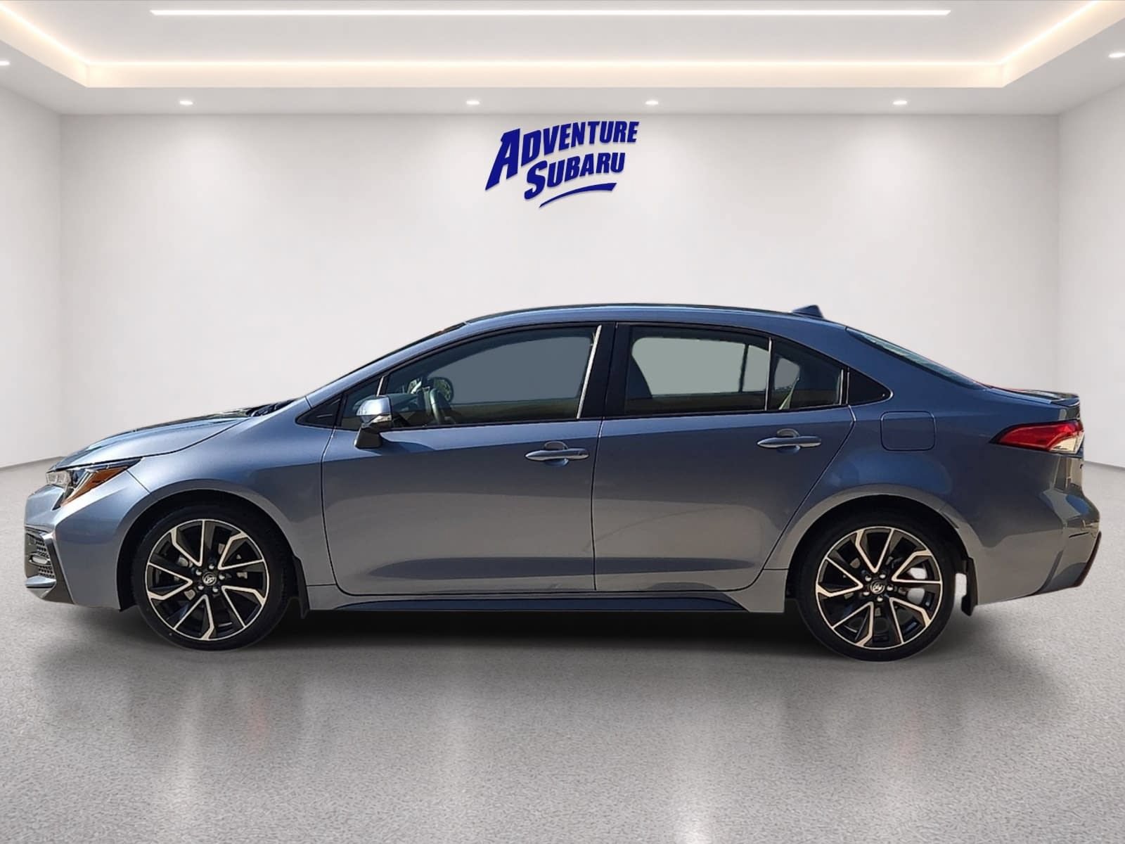Used 2022 Toyota Corolla SE FWD image 4