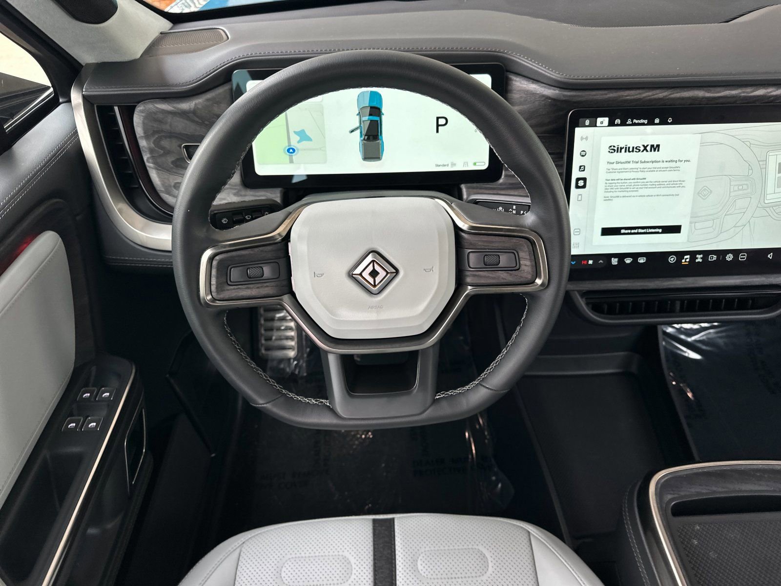 Used 2022 Rivian R1T Launch Edition image 15