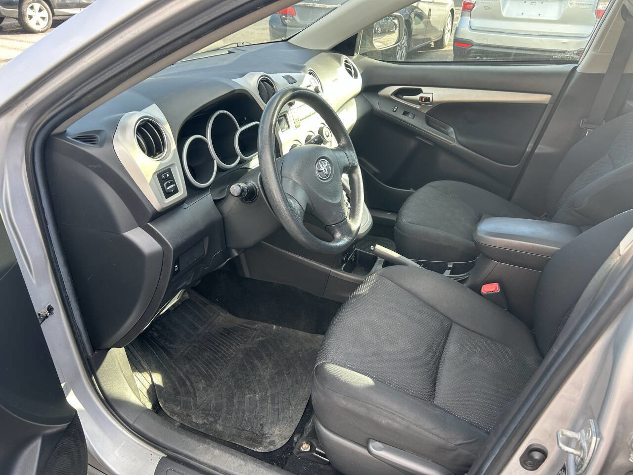 Used 2009 Toyota Matrix S image 10
