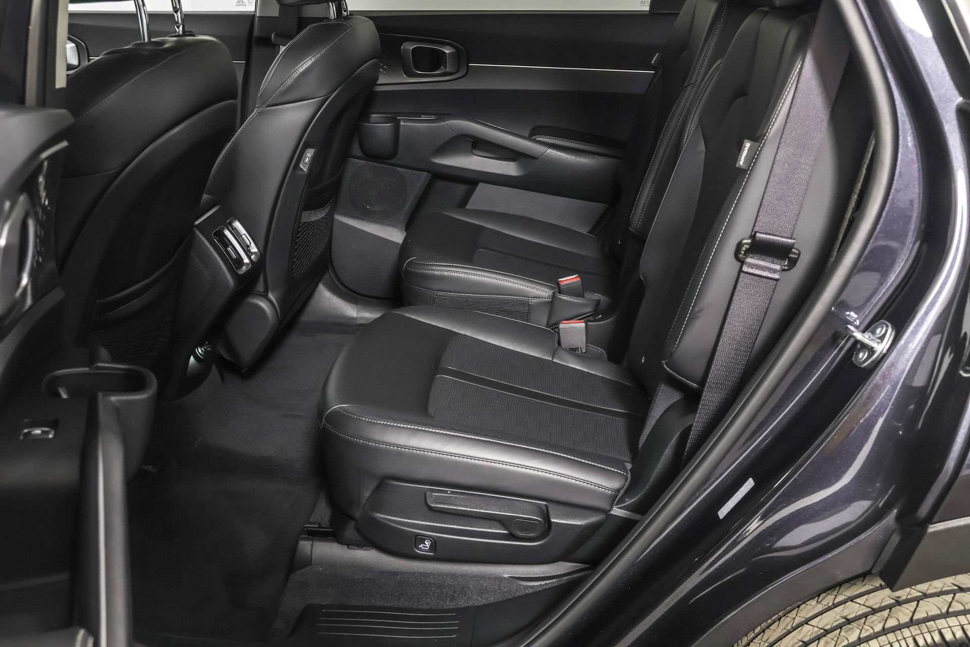 Used 2025 Kia Sorento EX image 35