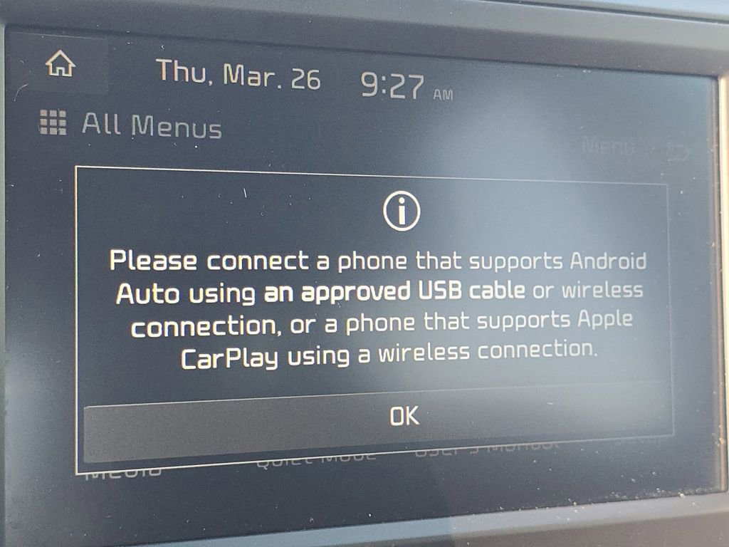 Used 2023 Kia Soul LX w/ LX Technology Package FWD image 3