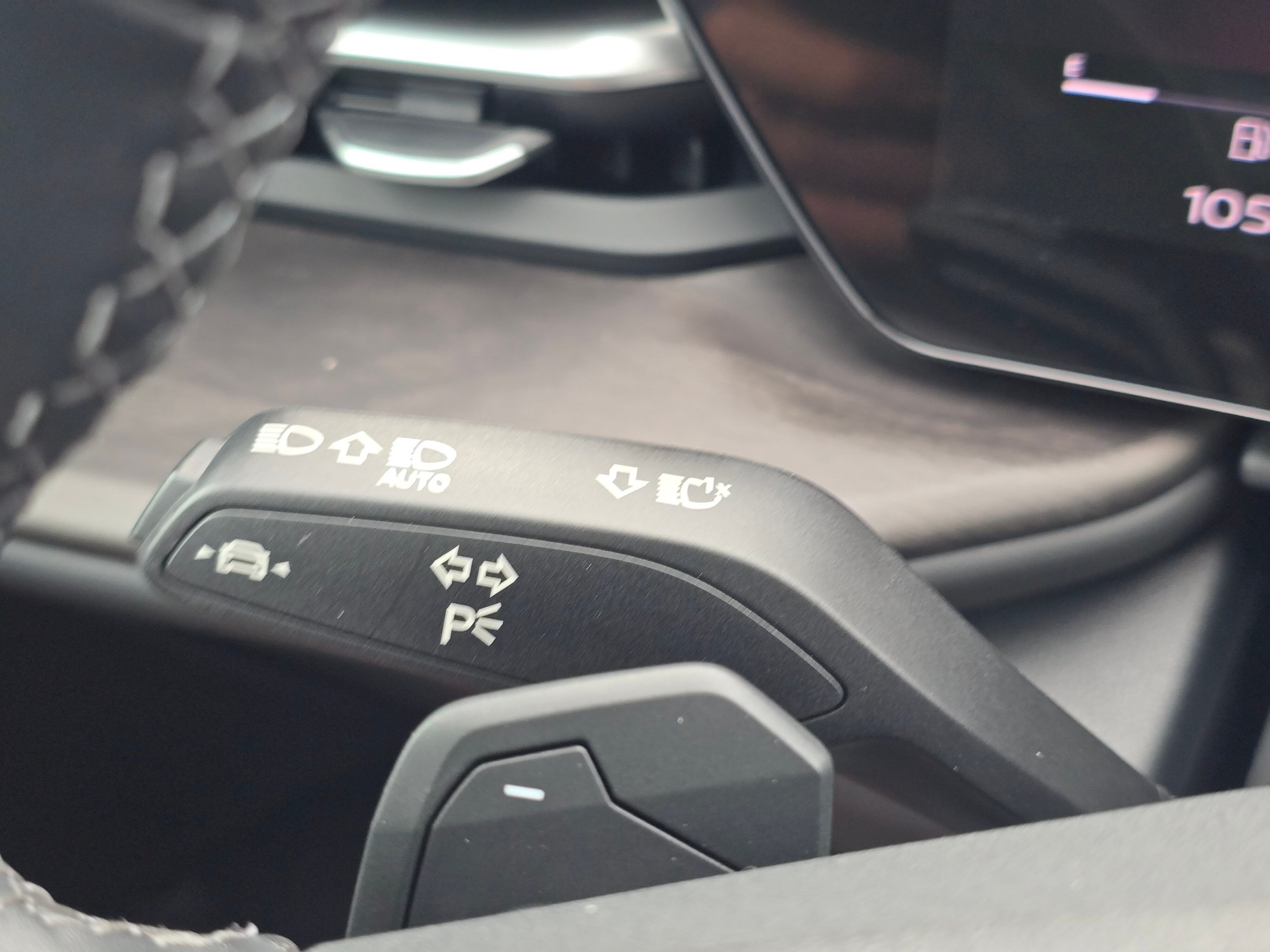 Certified 2025 Audi Q5 Premium AWD/4WD image 41